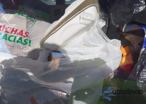 2018 Toyota Rav4 Xle from USA, damaged, VIN JTMRFREV3JJ253887